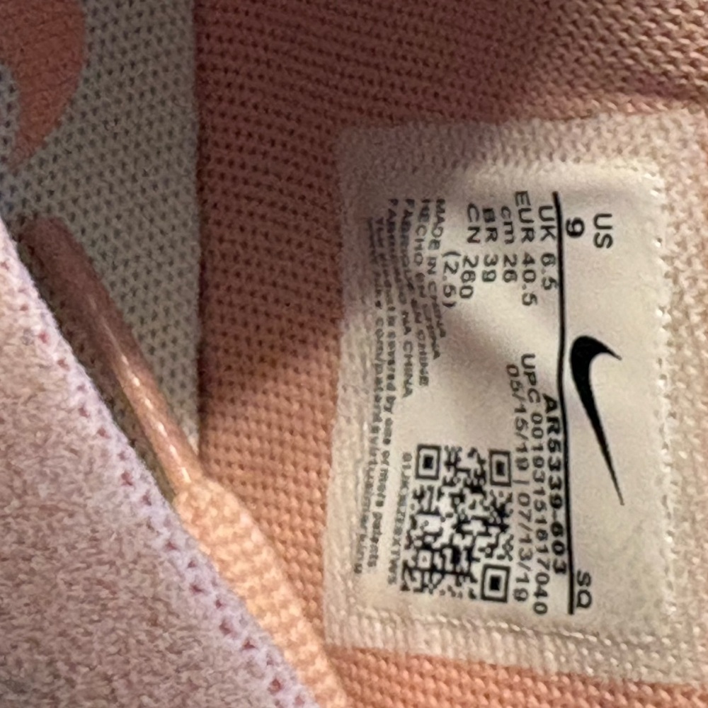 Nike Air Force Ones Pink and White Sneakers w/intact Gum size 9 - Picture 2 of 9